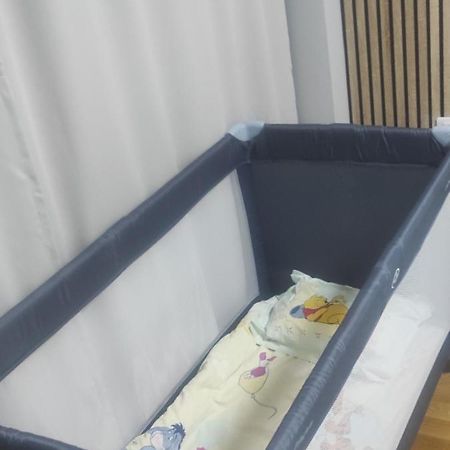 Gabriela & Marjan Luxury Self Check-In Flatiron Apartment สโกเปีย ภายนอก รูปภาพ