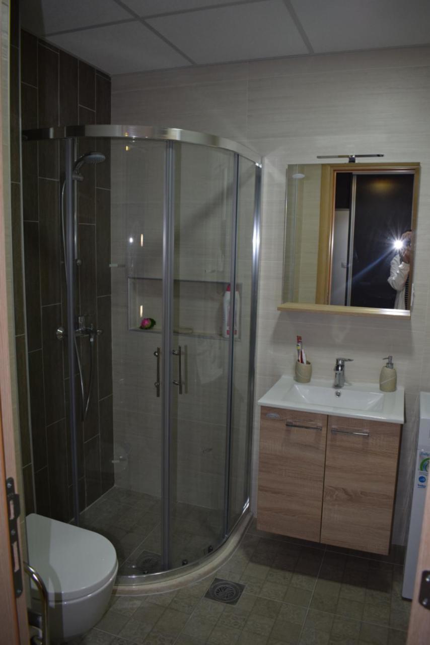 Gabriela & Marjan Luxury Self Check-In Flatiron Apartment สโกเปีย ภายนอก รูปภาพ
