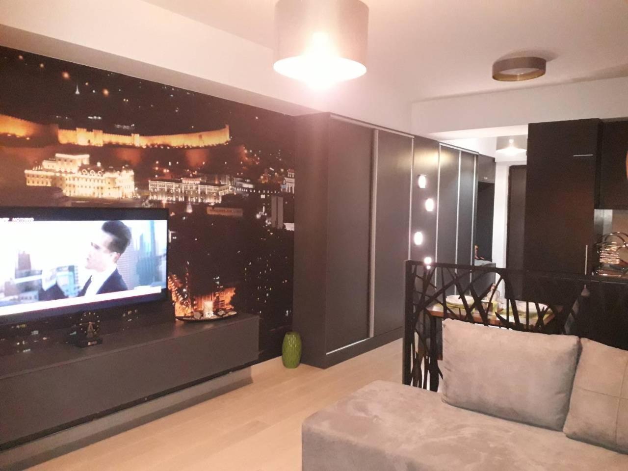 Gabriela & Marjan Luxury Self Check-In Flatiron Apartment สโกเปีย ภายนอก รูปภาพ